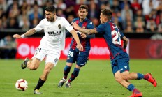 三亿体育体育培训-关于摩纳哥遭遇艰难，遗憾输球影响排名的信息