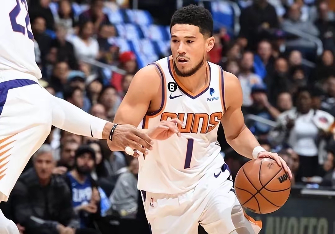 包含魔术主场力克黄蜂，小费比赛表现出色成全队得分王的词条