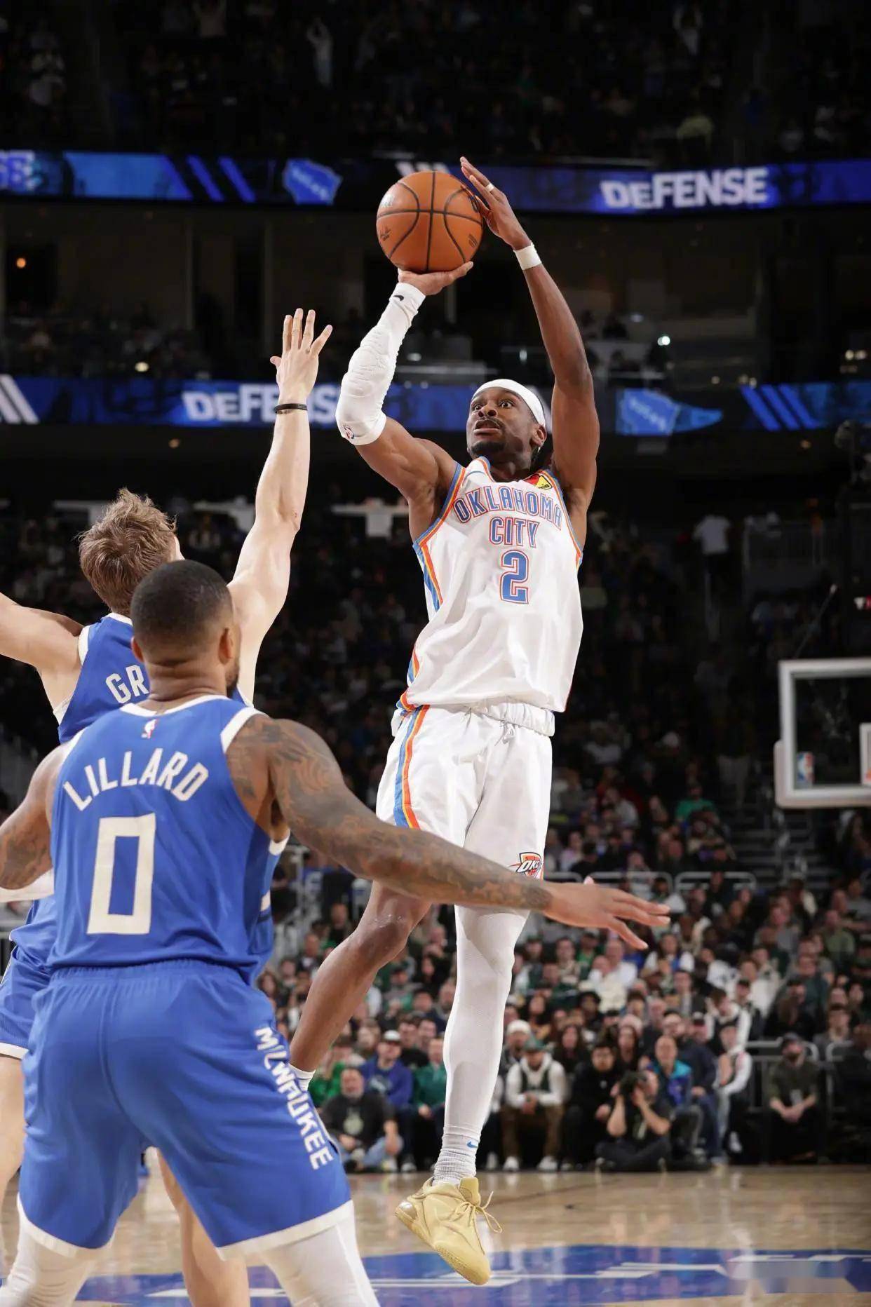 爵士大胜猛龙，东部球队难敌西部劲旅