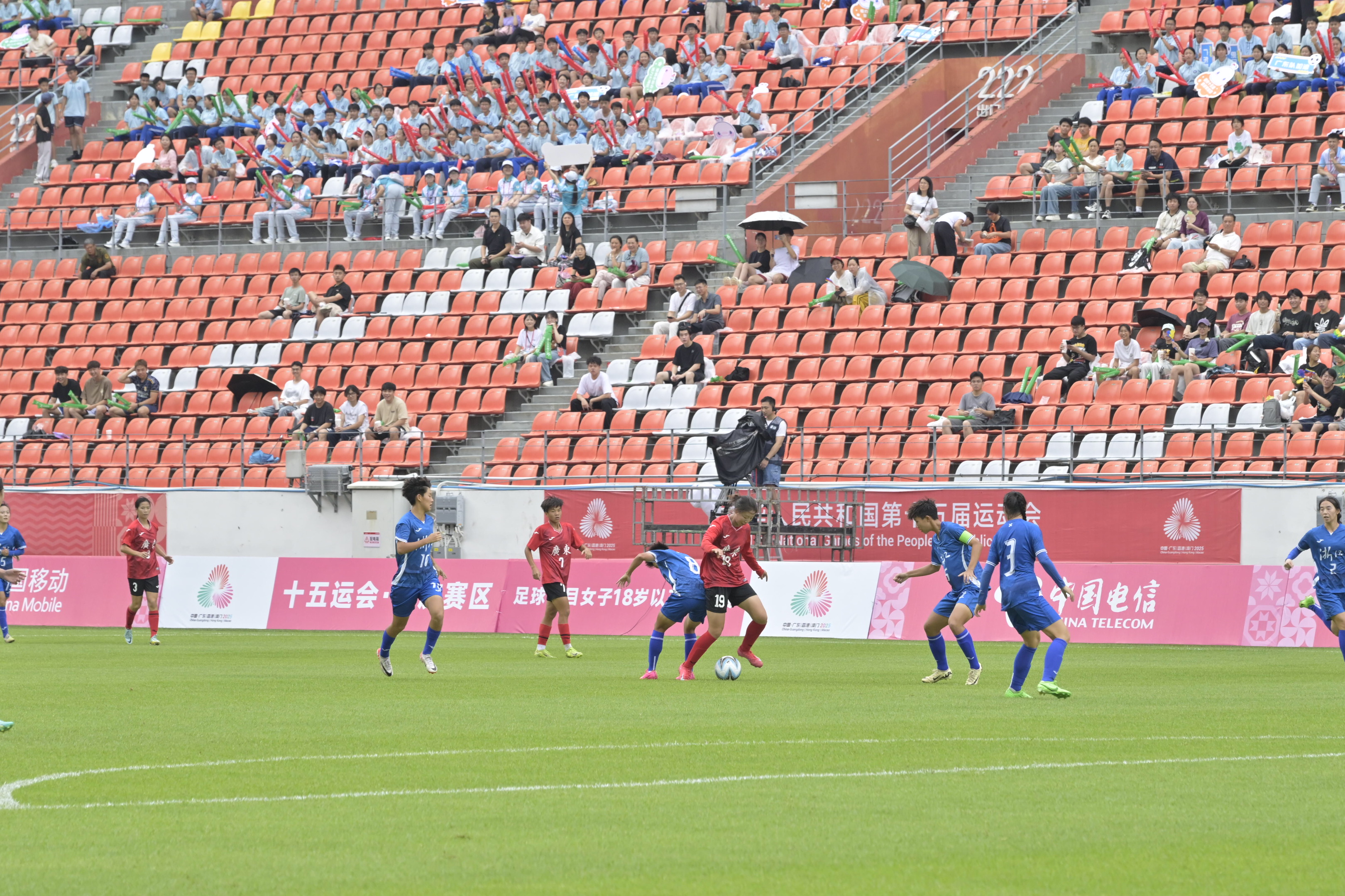 热情激情展开：国际女足比赛赛场惊险百出的简单介绍