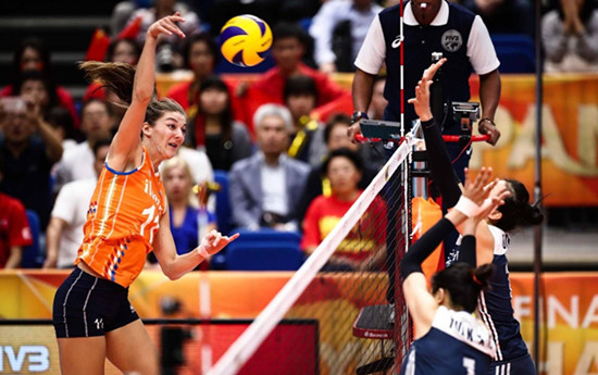 包含丹麦代表团斩获排球铜牌，振奋人心的词条