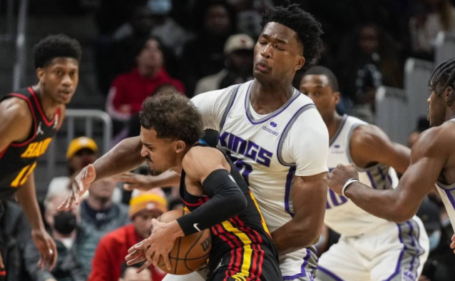 国王守住主场，击败老鹰取得胜利